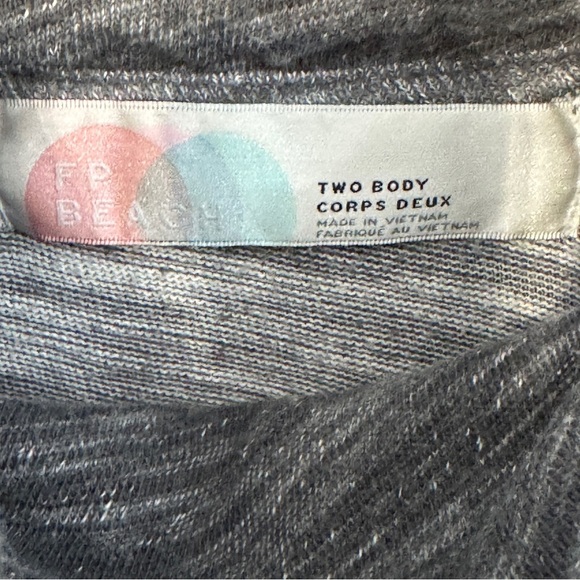 🖤 Free People Beach Cowl Neck Pullover M - Picture 3 of 5